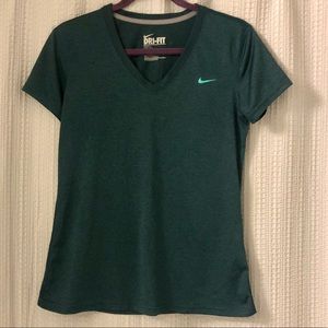 Green Nike Dri-fit Short Sleeve Top - medium